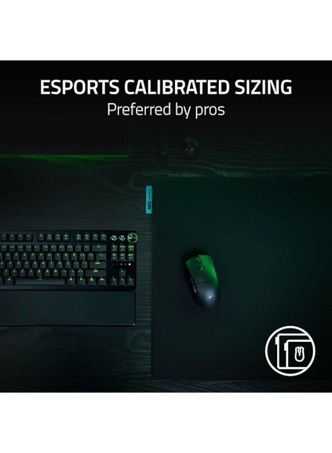 Razer Gigantus V2 Pro Soft Esports Gaming Mouse Pad (Control) – High Friction Cloth Surface, Tracking Accuracy, GlideCore Foam, Anti Slip Base, Low-Profile Stiched Edges – Large | RZ02-05490400-R3M1 - Image 4
