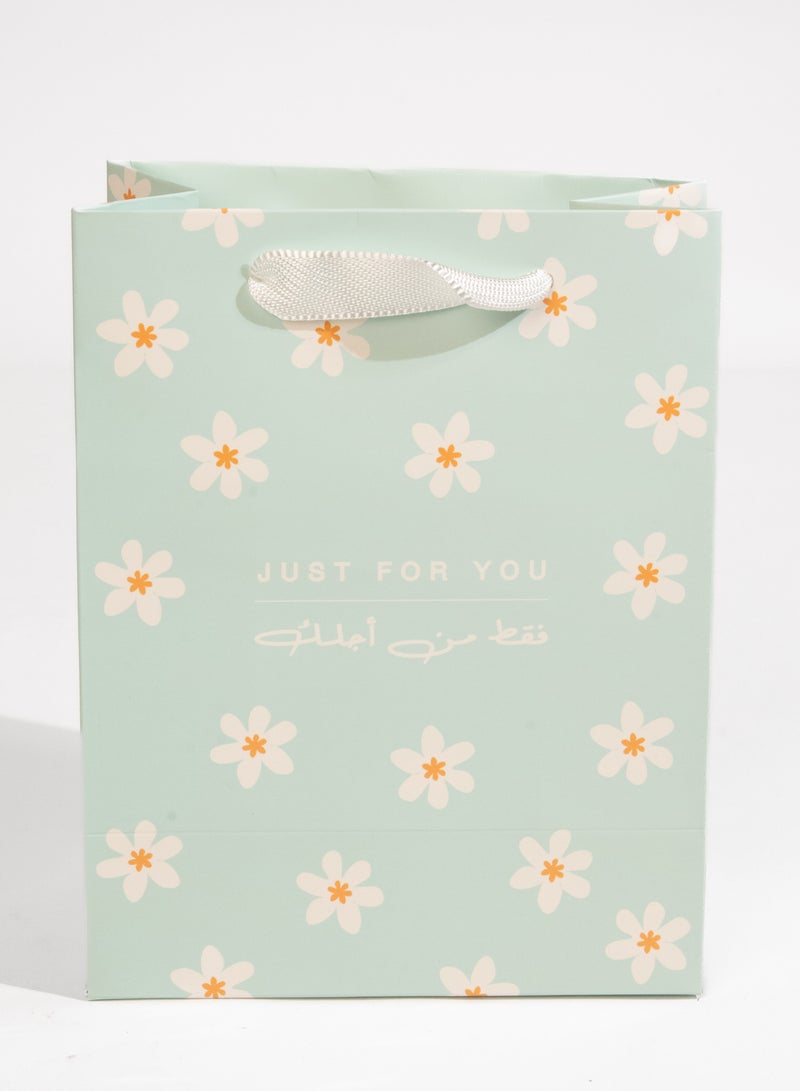Share the Love Just for You Medium Mint Green Gift Bag – Elegant Birthday Gift Bag for Women, Girls, Kids, Friends, Wedding, Anniversary, Baby Shower, Graduation, Party Celebration, Holidays, Presents & Favors Green - Image 3