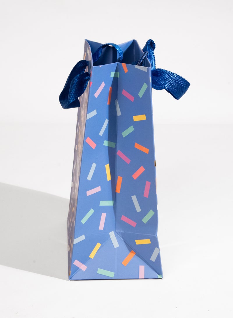 شير ذا لوف  Happy Birthday Medium Blue Gift Bag – Birthday Gift Bag for Men, Boys, Kids, Party Celebration, Anniversary, Wedding, Presents & Favors Blue - Image 2