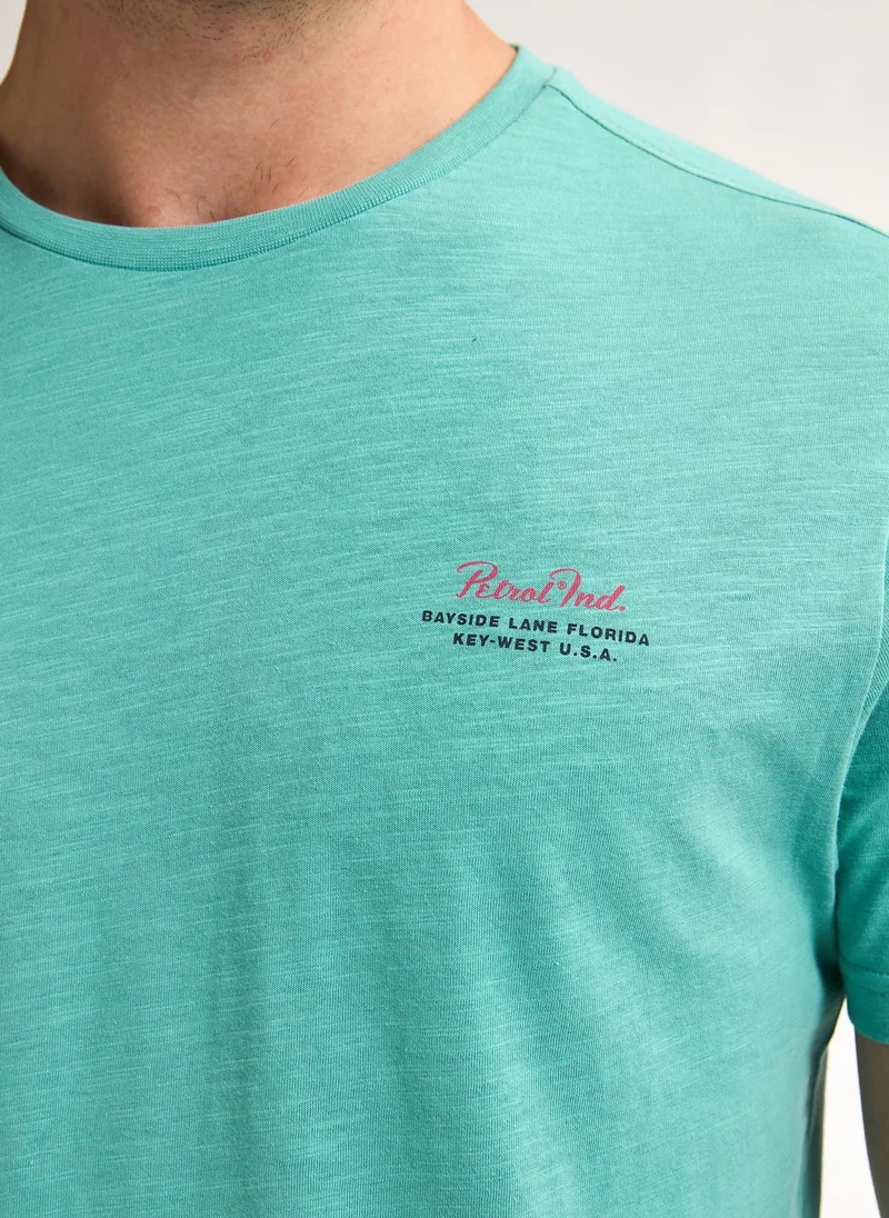 بترول اندستريز تيشيرت رجالي بأكمام قصيرة