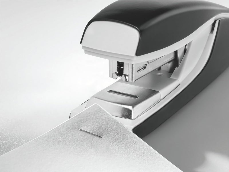 LEITZ NeXXt Series 55230025 Metal Flat Stapler for 40 Sheets with Staples Ergonomic Design Red - Image 2