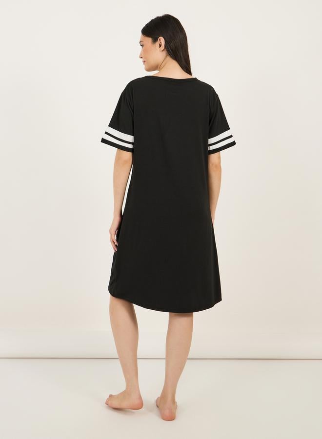 Styli Number Print Double Stripe Short Sleeves Sleep T-Shirt Dress  - Image 4