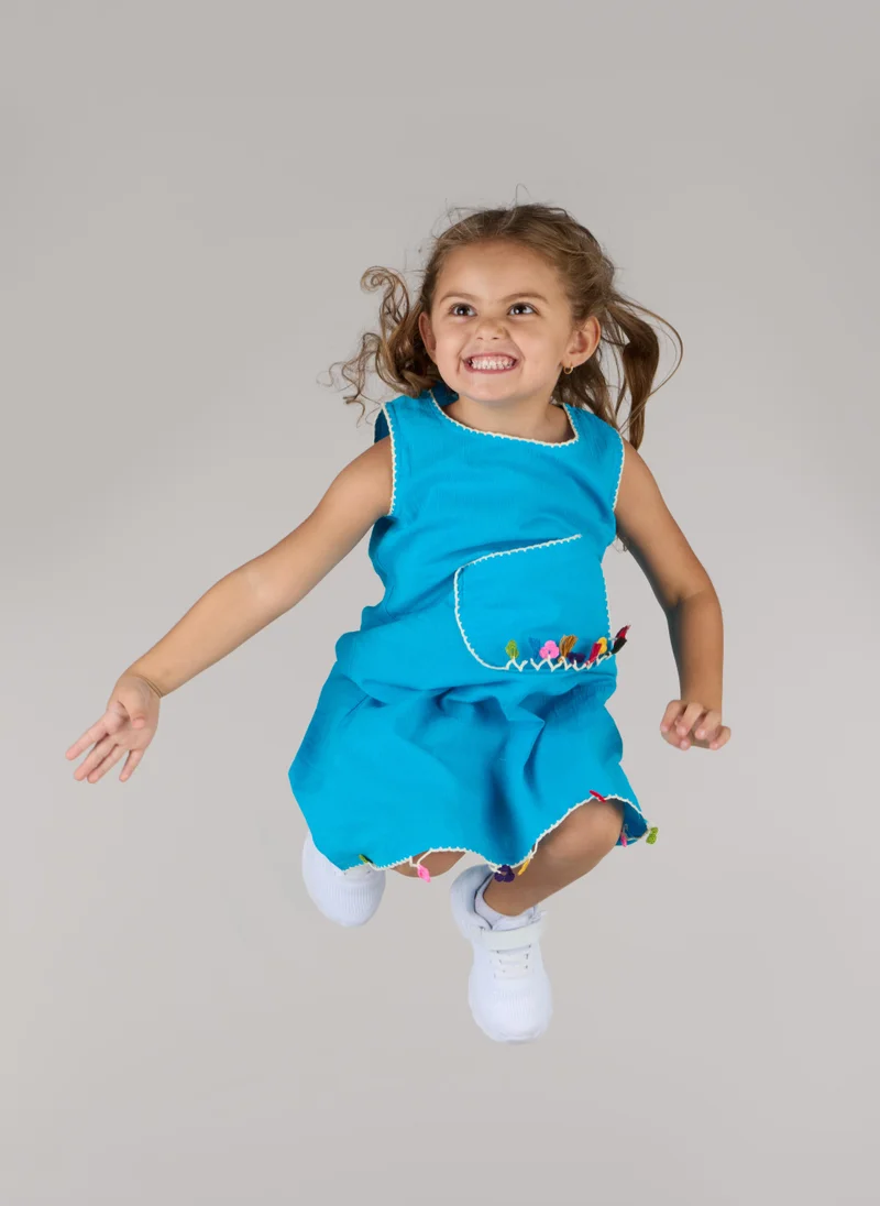 جاست نيتشر فستان أطفال للفتيات مع جيوب باللون الفيروزي
