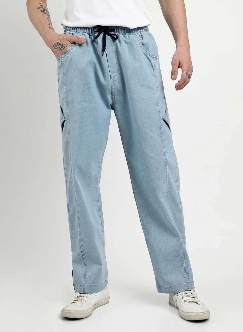 Campus Sutra Campus Sutra Men's Light Blue Straight-Fit Denim Jeans For Casual Wear | 4 Pockets | Light-Wash | Drawstring Closure | Denim Jeans Crafted With Comfort Fit For Everyday Wear