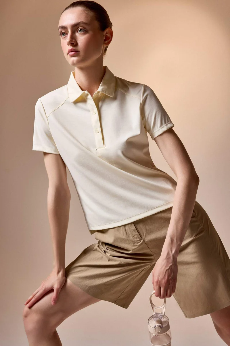ديفاكتو Standard Fit Sports Silk Polo T-Shirt