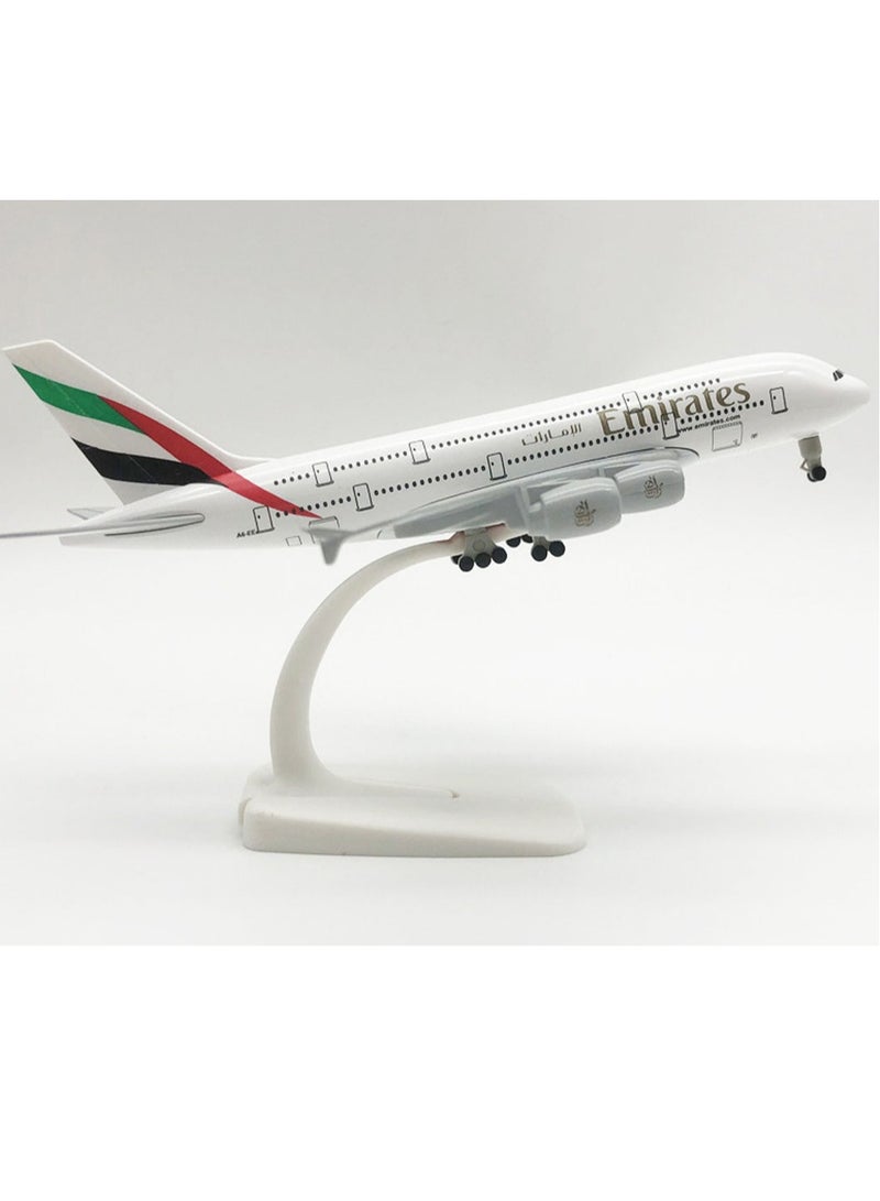 20CM alloy aircraft model Emirates Airbus A380 aircraft model suitable for aircraft enthusiasts as a gift - Image 1