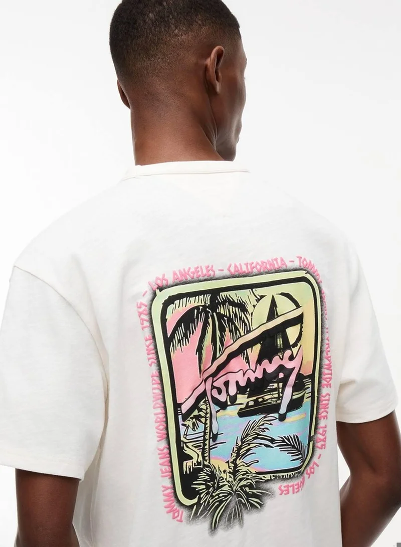 Tommy Jeans Back Graphic Textured Relaxed T-Shirt