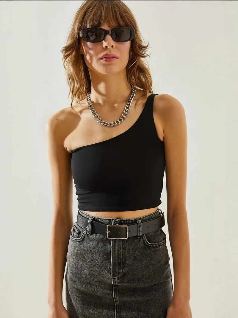 بيانكو لوتشي بلوزة قصيرة بتصميم ياقة غير متماثلة من لوتشي