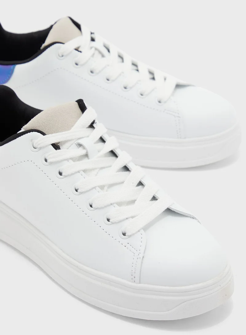 VERO MODA Milano Low Top Sneakers