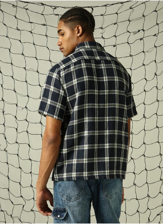 Hubberholme Men Woven Multicolor Half Sleeve Checkered Oversized Shirts with Spread Collar - Comfortable for Everyday Wear  - Image 2
