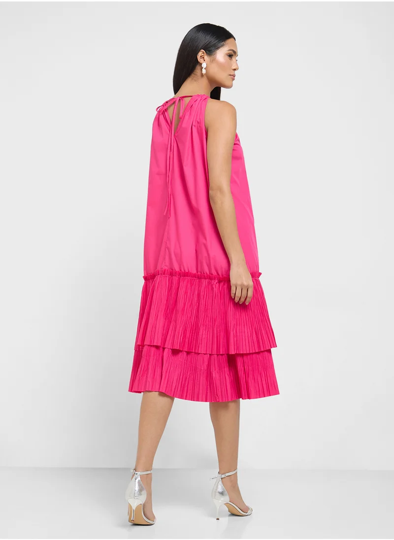 ايلا Halter Neck Layered Dress