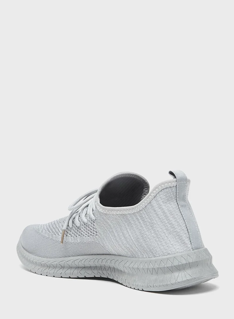 شو اكسبرس Casual Low Top Sneakers