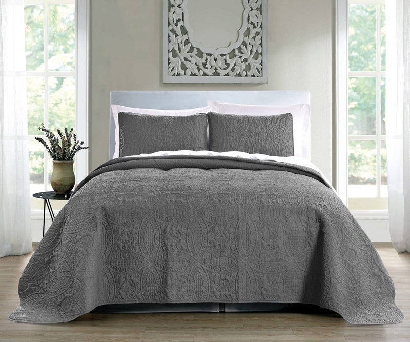 Pure Bedding Quilt Set King/Cal King/California King Size Dark Grey - Oversized Bedspread - Soft Microfiber Lightweight Coverlet for All Season - 3 Piece Includes 1 Quilt and 2 Shams, Geometric Pattern - Image 2