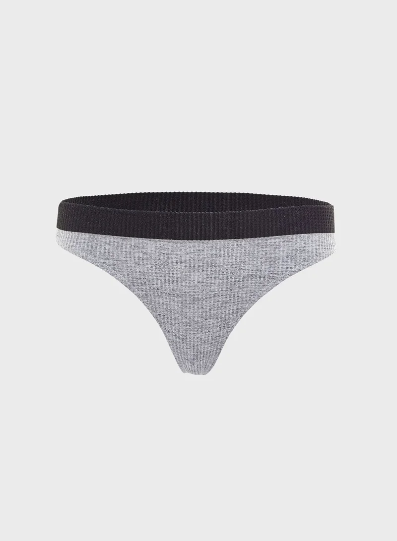 TOPSHOP Striped Ribbed Thong