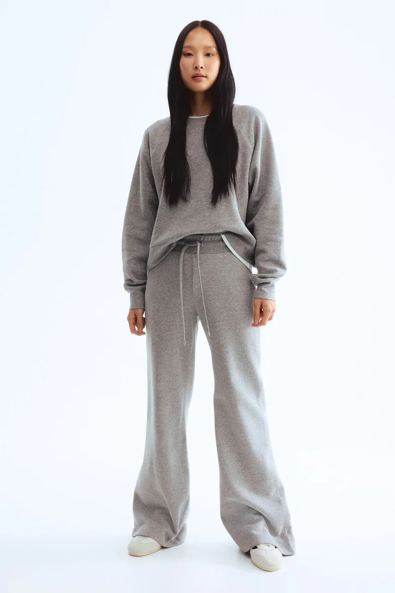 اتش اند ام بنطلون سويت بحافة واسعة