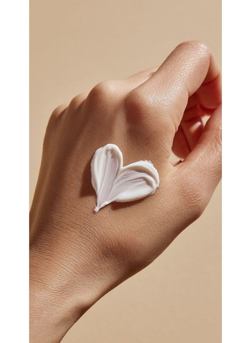 Powder Musk Fragrance Cream 50g | Moisturizing Body & Hair Perfume with Elegant Feminine Powder Scent - Image 2