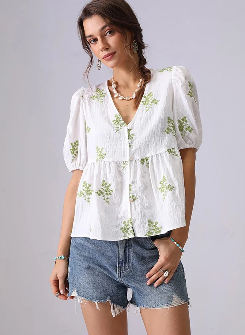 يونيكي White & Green V-Neck Short Sleeves A-Line Top