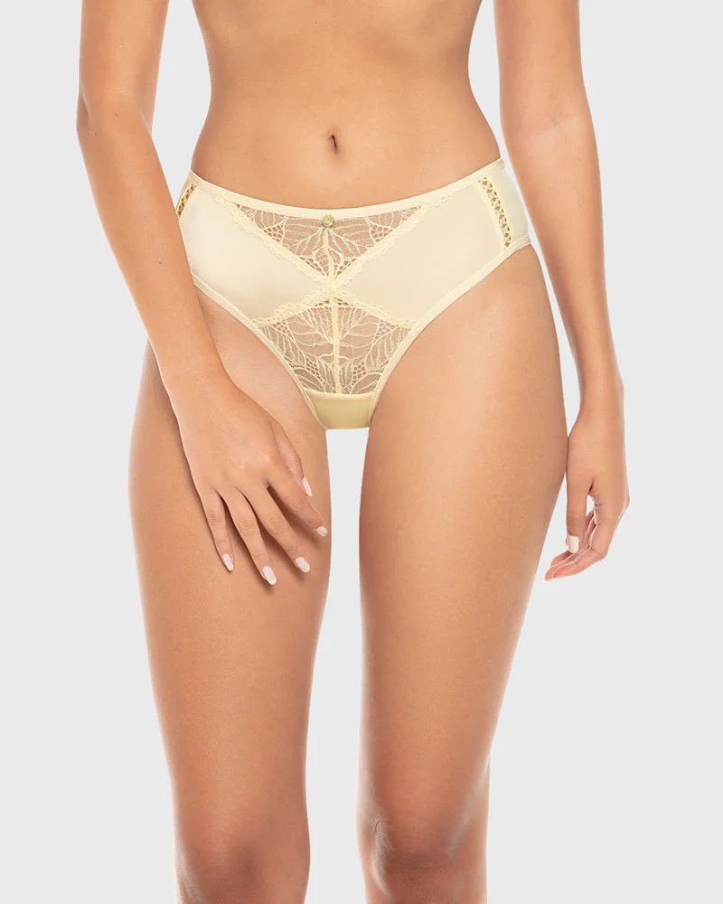 ايسلا اند ايفي Isla & Evie Luxe Fashion Lace Micro Cheeky Panty