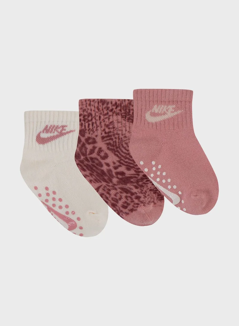 Nike Infant 3 Pack Grip Socks
