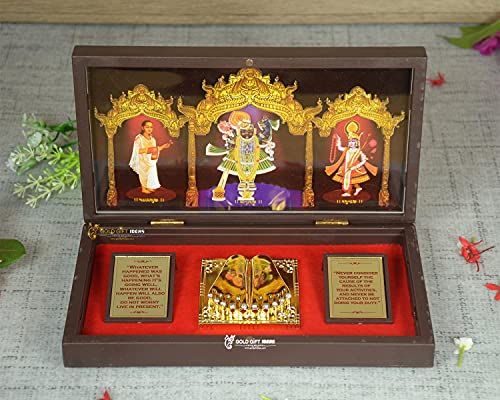 GoldGiftIdeas 24K Gold Plated Shreeji Photo Frame with Charan Paduka Box for Home, Shreenathji Wooden Momento Gift, Return Gifts for Bab Shower, Yamunaji Frame for Worship - Image 5