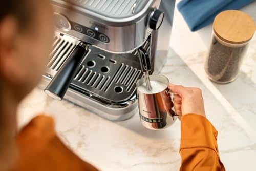 Philips Temperature Perfection Milk Jug - Integrated Temperature Indicator, Smooth Microfoam, Stainless Steel, 450ml Capacity, Perfect for Latte Art, Espresso Accessory (CA8012/10) - Image 5