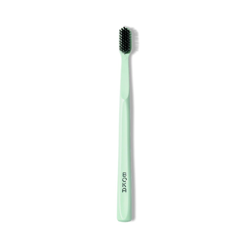 BOKA Boka Classic Manual Toothbrush with Extra Soft ActivatedCharcoal Tapered Bristles Bioplastic Handle That Includes Travel Cap DentistApproved Great for Adults and Kids Mint Pack of 1