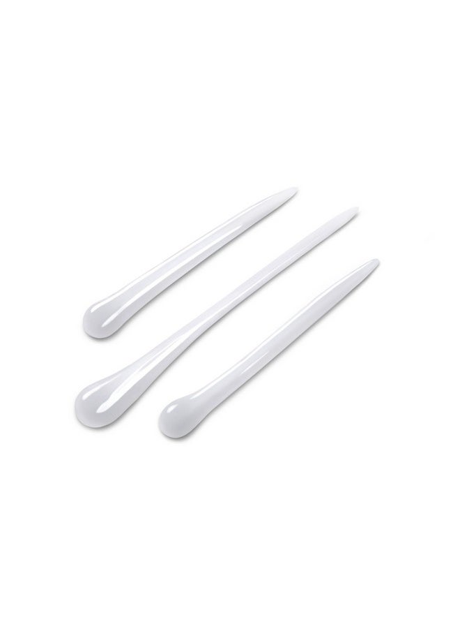 Olay - Eye Treatment By Olay Eyes Depuffing Eye Roller With Vitamin E Massages To Help Reduce Puffiness And Instantly Awaken Tiredlooking Eyes 0.2 Fl Oz - Image 1