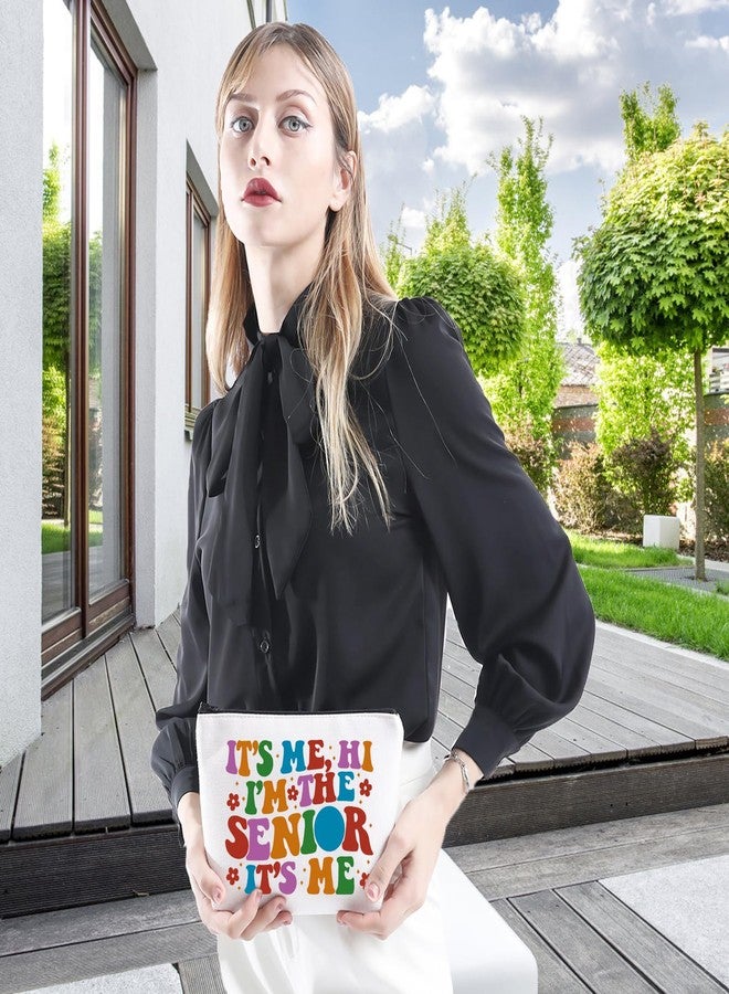 هدية لخريجي دفعة 2025 من WCGXKO: أنا هنا، أنا الخريجة، حقيبة مكياج بسحاب (الخريجة) - Image 4