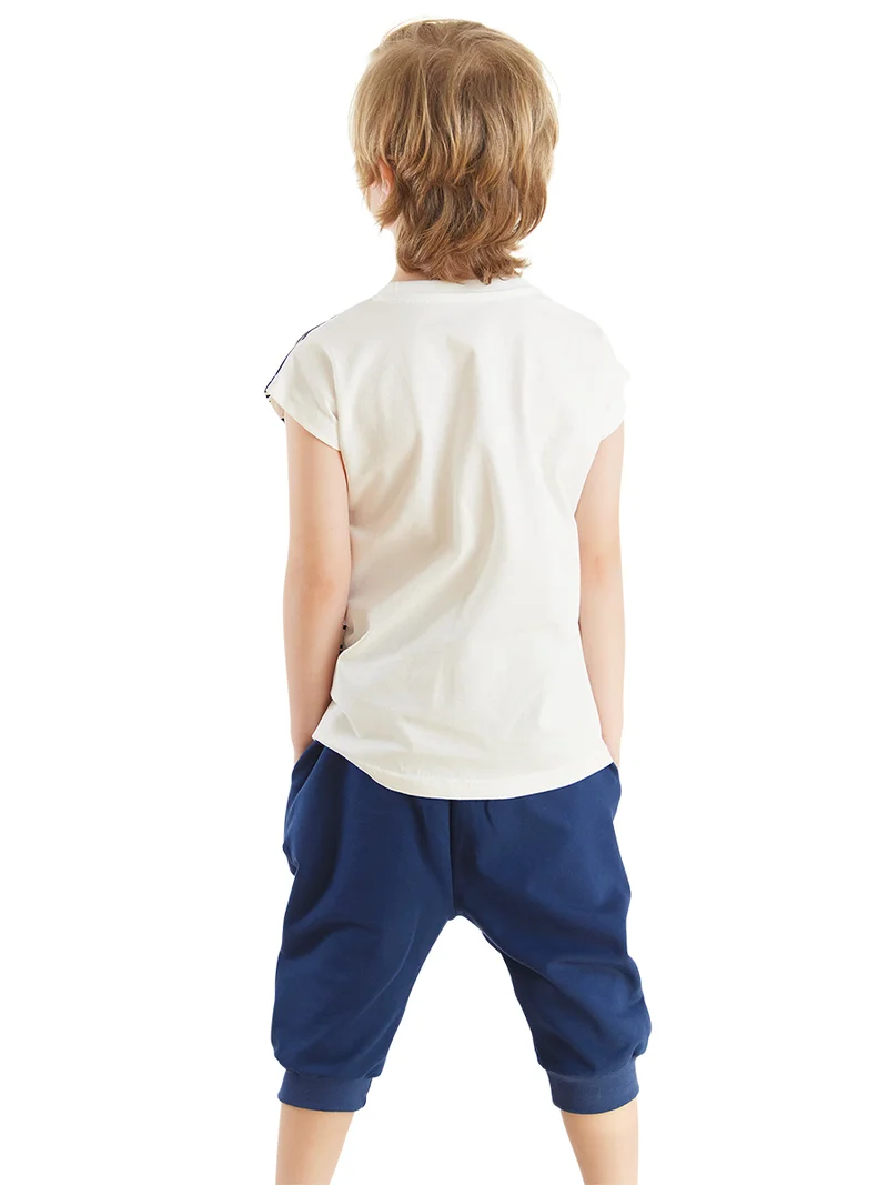 دينوكيدس طقم تي شيرت وشورت كابري للأولاد برسومات مركبات