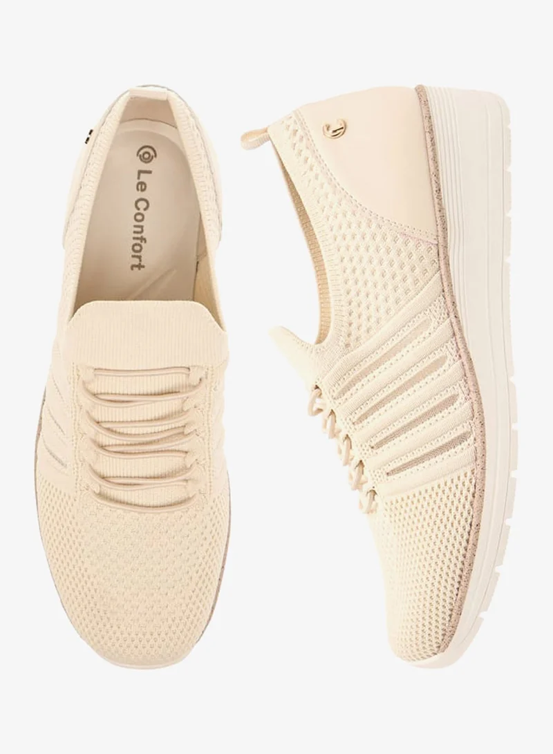 لو كونفورت سنيكرز نسائي سهل الارتداء بنقوش