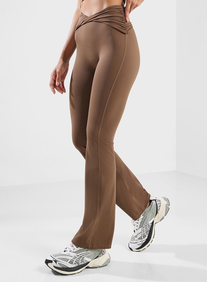 FRWD Seamless Sports Bra & Legging Set  - Image 4