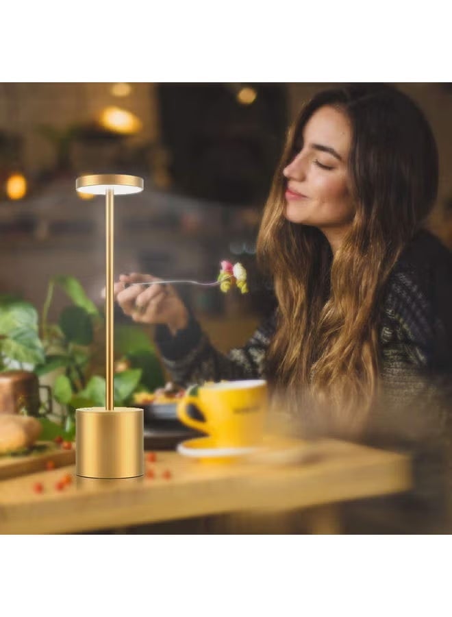 مصباح طاولة LED مزخرف معدني بإضاءة دافئة ذهبية 35 سم - Image 3