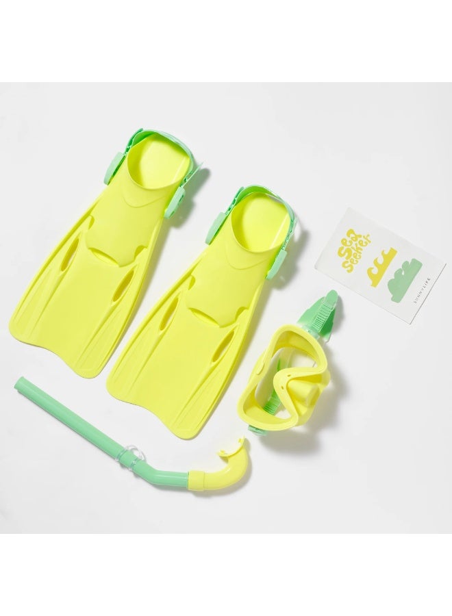 SUNNY LIFE Kids Dive Set Medium Sea Seeker Ocean – Snorkel Mask, Fins & Snorkel Tube for Kids, Adjustable Fit, Comfortable & Durable, Perfect for Swimming, Snorkeling & Beach Adventures - Image 4