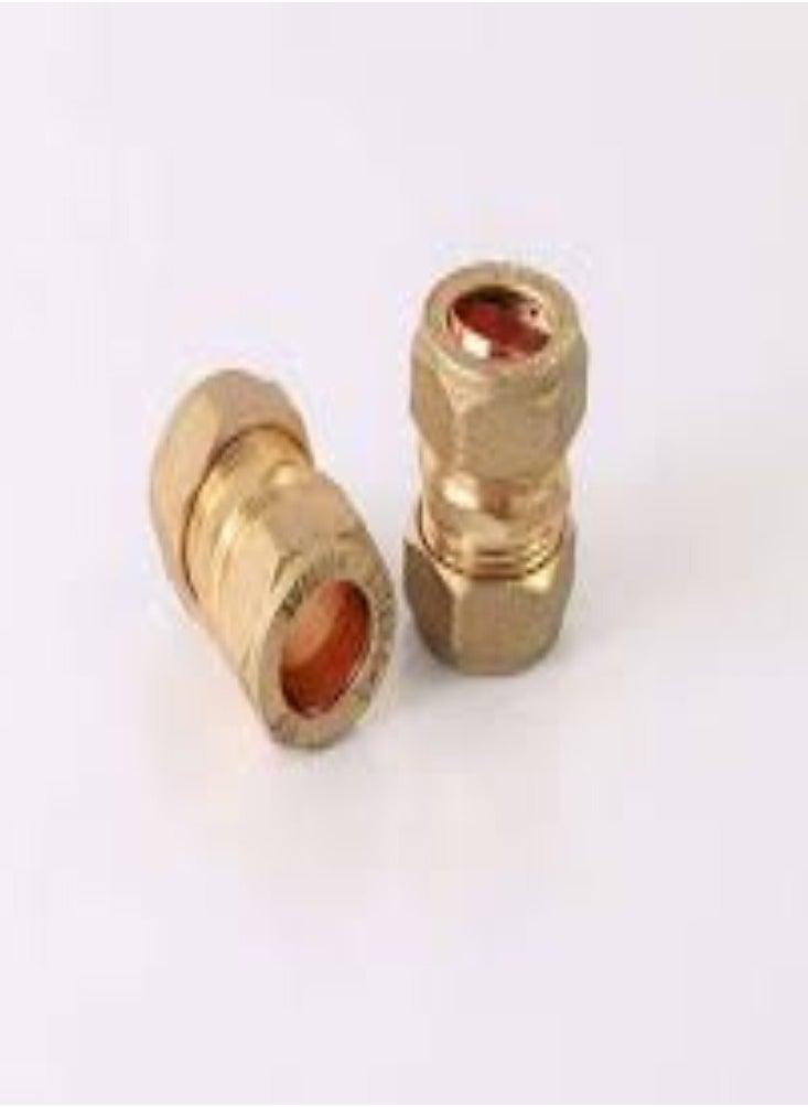 KNP - KNP Straight Coupler Brass Compression Fitting Coupling for 15mm pipes is a high-quality plumbing component used to connect two lengths of 15mm tubing or piping in a straight line. - Image 1