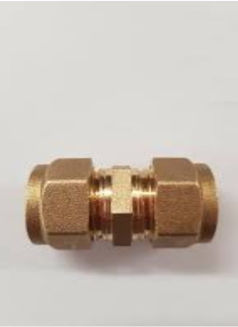 KNP Straight Coupler Brass Compression Fitting Coupling for 15mm pipes is a high-quality plumbing component used to connect two lengths of 15mm tubing or piping in a straight line.