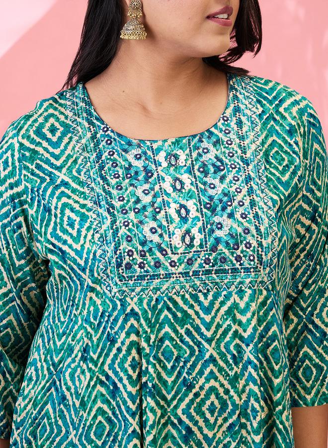 جلو باص كورتا بمقاس كبير وطبعة هندسية - Image 4