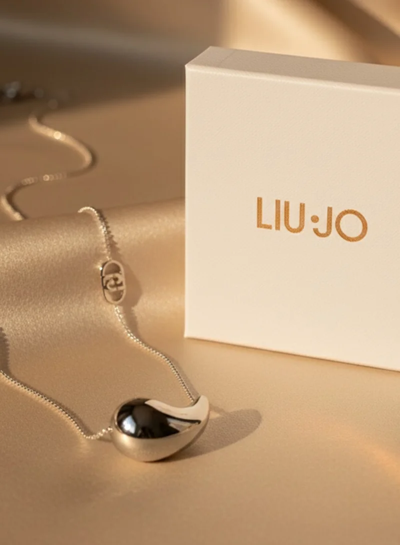 ليو جو قلادة ليو جو فضية صغيرة