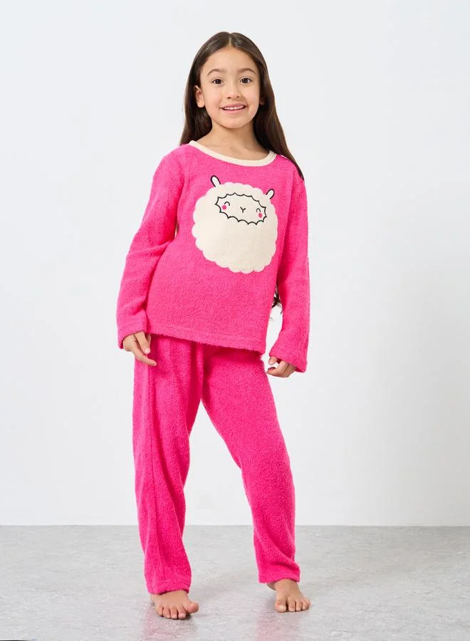 Styli Styli Girls Sheep Applique Fleece Top and Pyjama Set