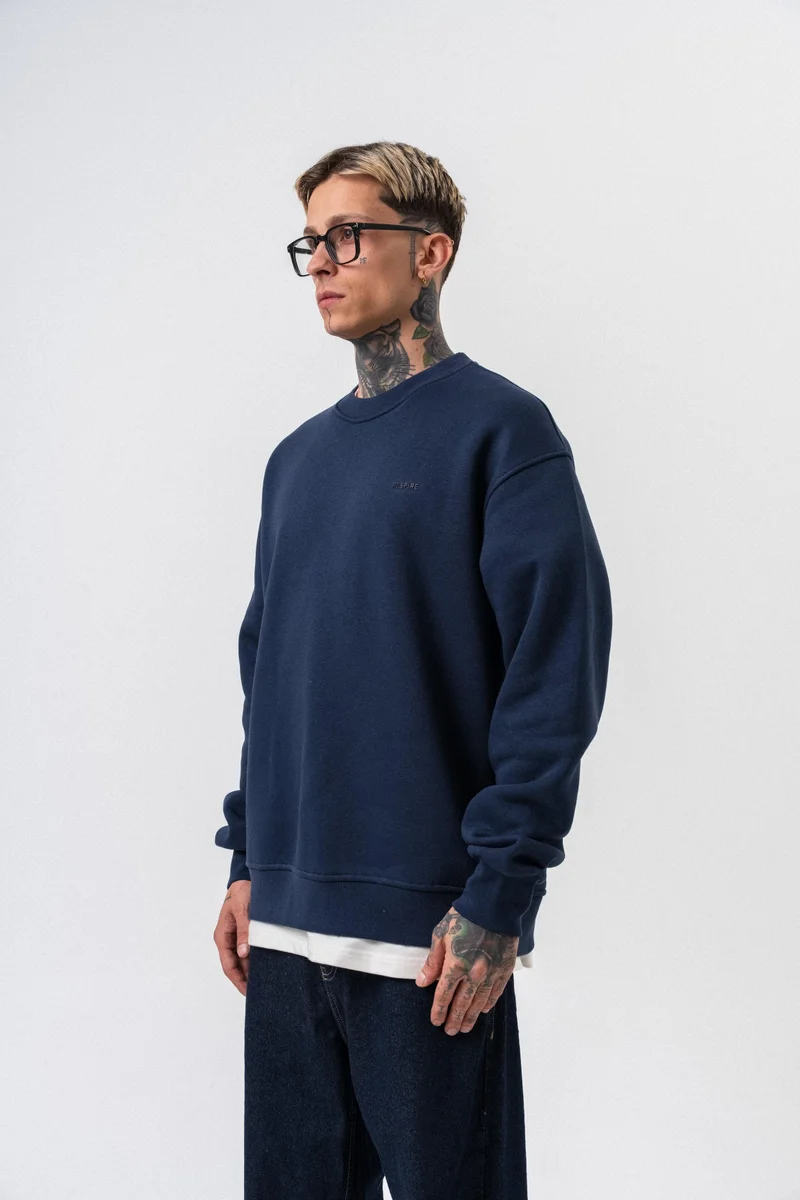 ريسباير سويت شيرت رجالي أساسي واسع (Oversize) بتفاصيل نص "Respire" لون كحلي