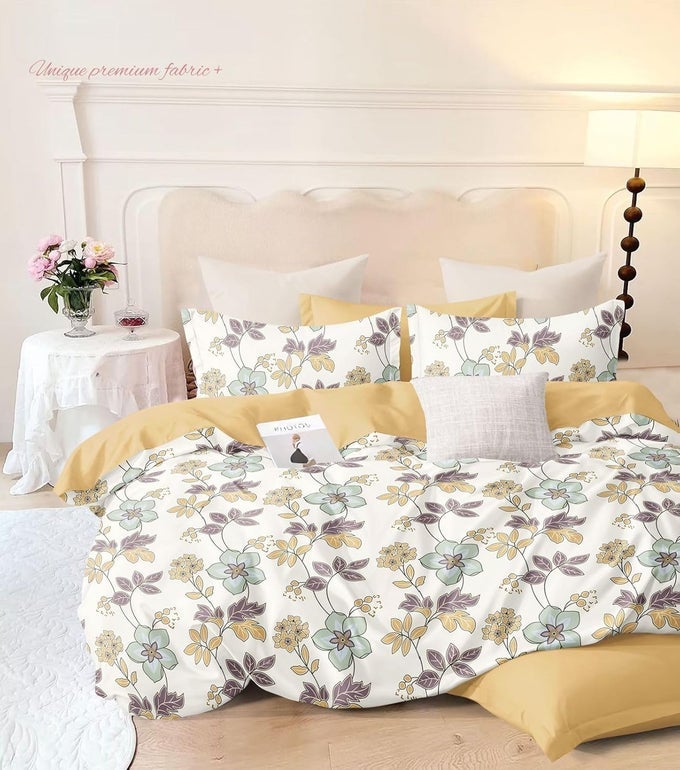 300 THREAD COUNT COTTON QUEEN SIZE FLORAL PRINTED DOUBLE BEDSHEET WITH TWO PILLOW COVERS FOR HOME WHITE FLORAL