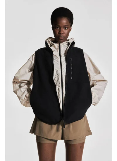 H&M Teddy sports gilet