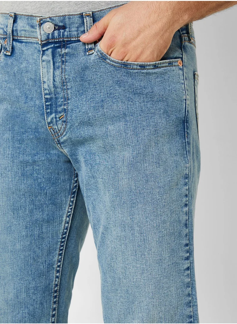 Levi's Light Wash Straight Fit Jeans