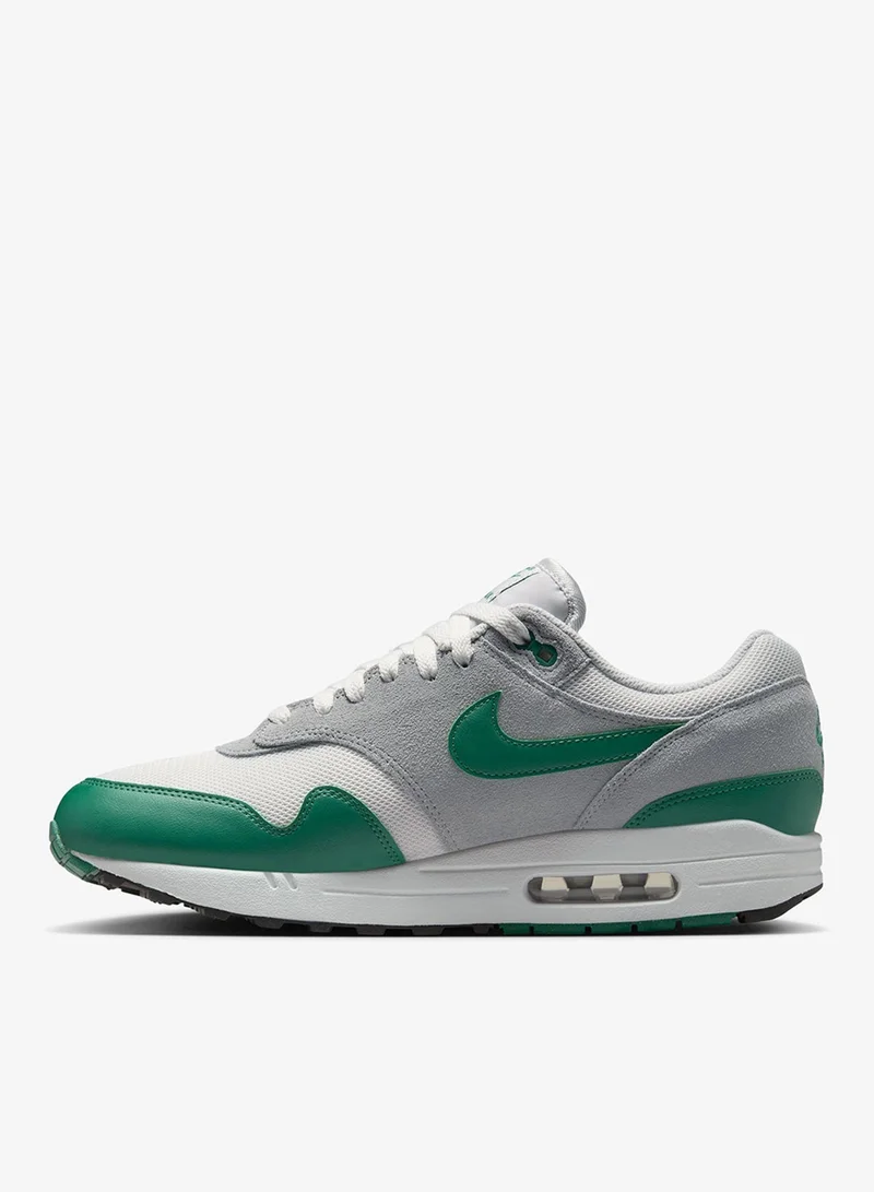 Nike Air Max 1 Ess