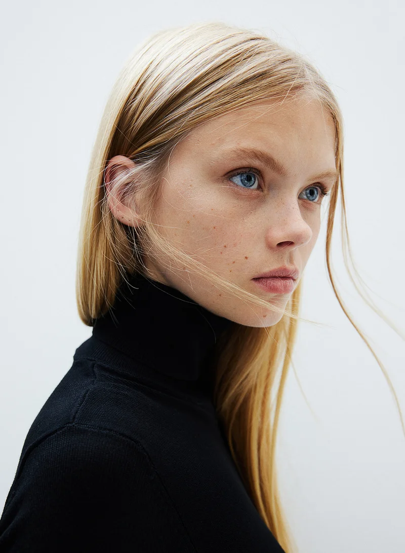 H&M Polo-Neck Jumper