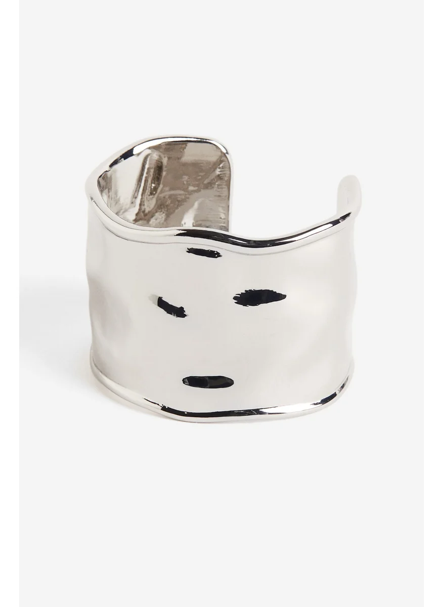 اتش اند ام Cuff Bracelet