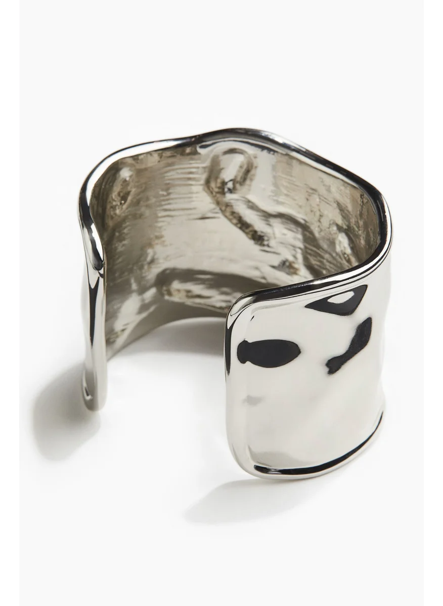 اتش اند ام Cuff Bracelet