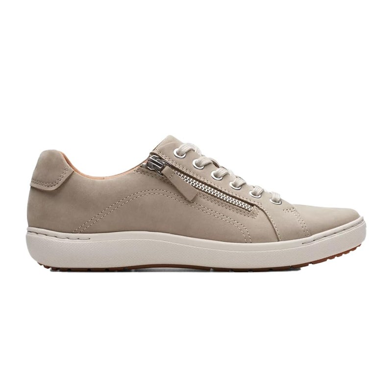 Clarks Women's Nalle Lace Sneakers Stone Nubuck 6.5 Wide - Image 1