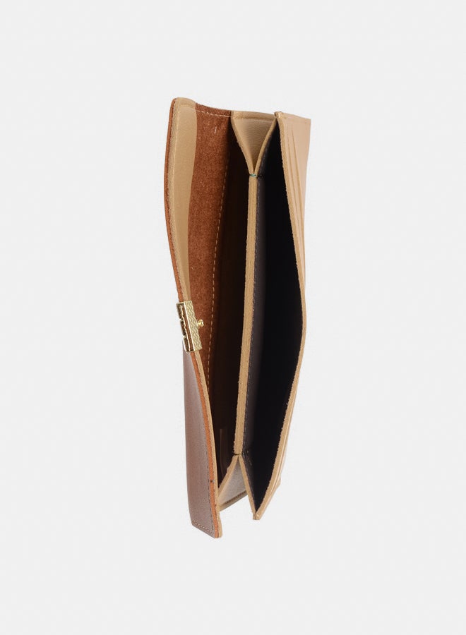 Akher el Ankoud Women's leather wallet with multiple pockets and a square lock  - Image 3