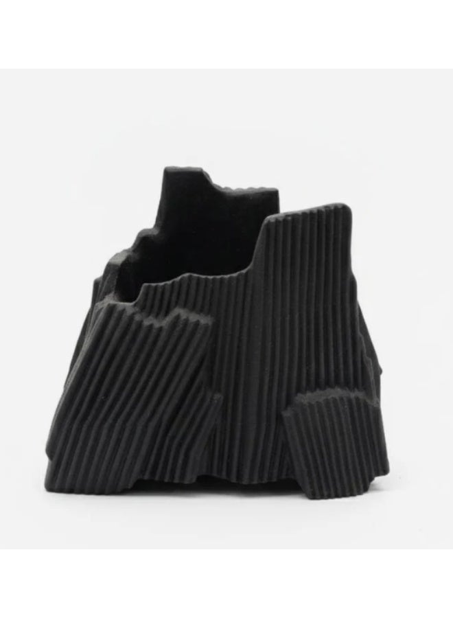 AKDC Black Hard Plastic Flower Vase – Square Modern Floral Display – 19×19 cm - Image 2