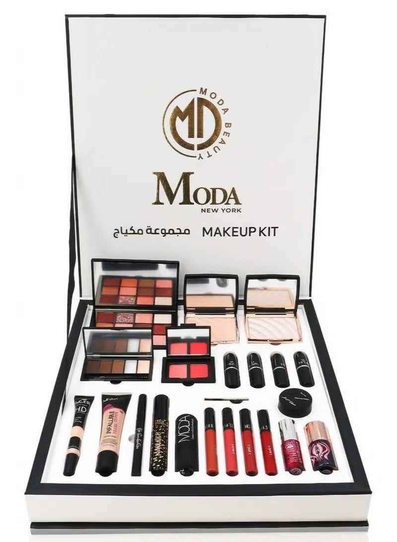 MODABEAUTY A makeup set with a modern design to suit all tastes - Image 1